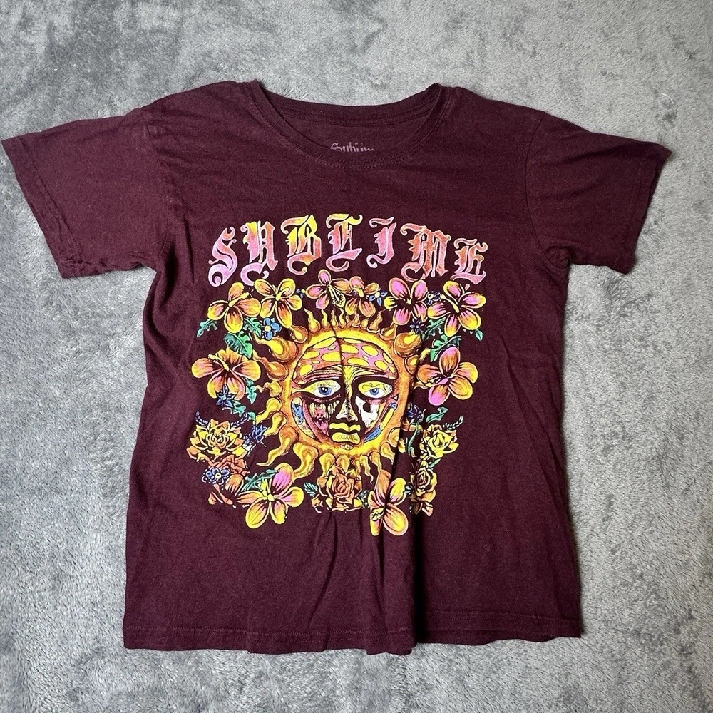 Sublime Women's Burgundy Tee Official 40oz To Freedom Album Cover Sun Graphic XS